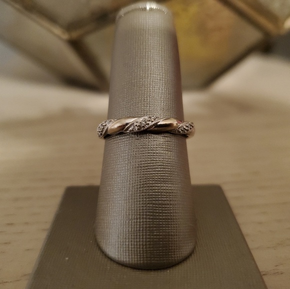 Sell or Trade Rings - Picture 6 of 8